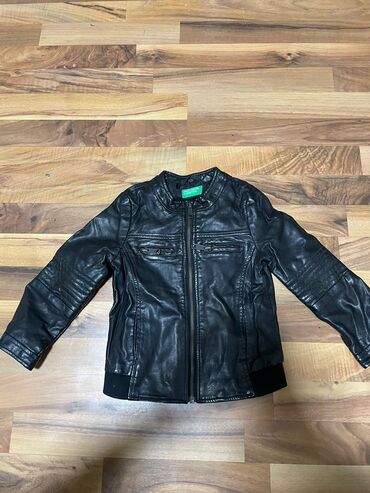 bomber jakne new yorker: Benetton, Leather jacket