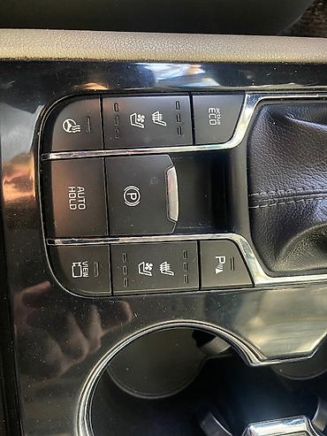 black: Kia Carnival: 2018 г., 3.3 л, Автомат, Бензин, Минивэн — 7