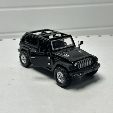 Игрушки: Железная машинка Jeep wrangler sahara [ акция 40%] - низкие цены в