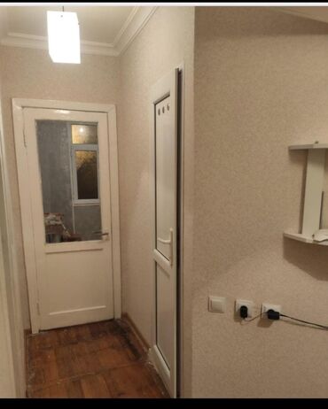 Köhnə tikili: Bakı, 3 otaqlı, Köhnə tikili, m. 28 may, 63 kv. m — 9