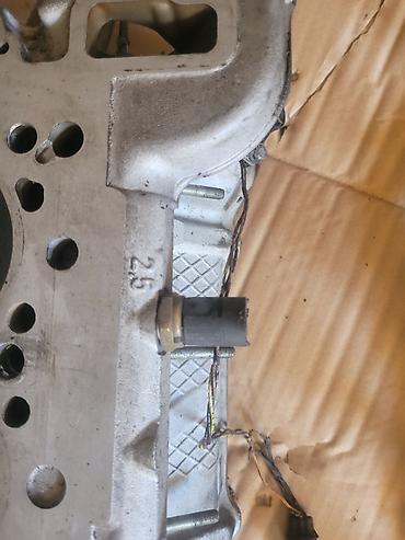 Двигатель m52 b25 целый двигатель в разборе Комплект деталей