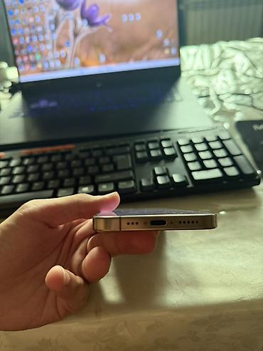 bəyansiz: IPhone 16 Pro, 128 GB, Desert Titanium, Face ID, Simsiz şarj, Sənədlərlə — 5