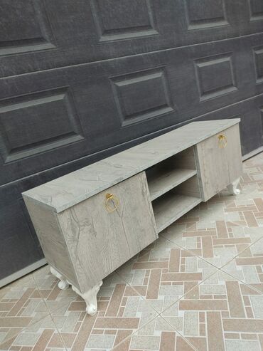 TV altlığı: Yeni, Künc Tv altlığı, Polkalı, Laminat, Azərbaycan — 16