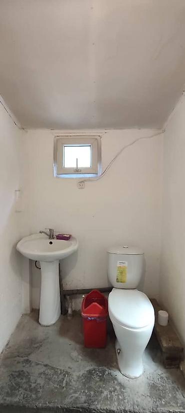 Продажа коттеджей и домов: 6 комнат и более, 110 м², 3 соток, Бишкек — 25