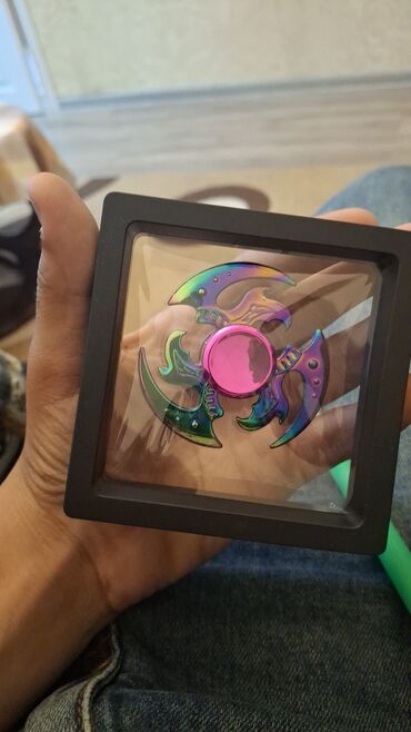 spinner ручной: Məhsul spinnerdir qabı ilə biryerdə verilir dəmirdir