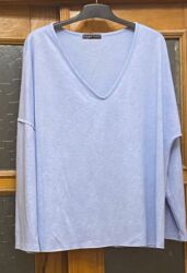 Köynək və bluzalar: Qadın geyimləri – 2 fərqli model 1) Ağ bluz: - Yumşaq, axıcı parça - — 19