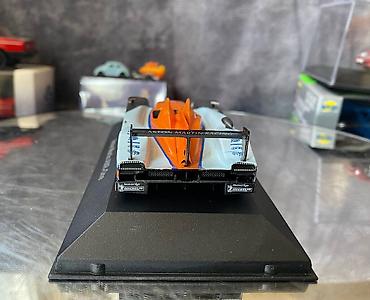 Avtomobil modelləri: Коллекционная модель Aston Martin AMR-One #7 Gulf Team LeMans 2011 — 18