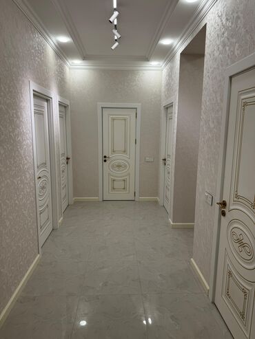 xacmazda gunluk kiraye evler: 3 комнаты, Новостройка, 85 м²