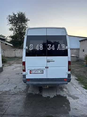фургоны с едой подержанный: Mercedes-Benz Спринтер: 2002 г., Бус — 4