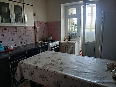 кызыл кия кыз: 2 бөлмө, 52 м², 106-серия, 5 кабат, Косметикалык оңдоо — 3