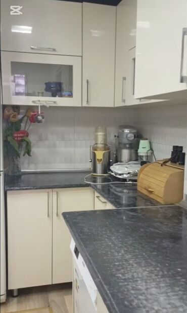 Sifarişlə qonaq dəstləri: Mənzilin interyer dizaynı və hazır dekor konstruksiyaları - Zal və — 18