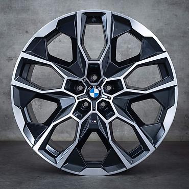 Диски: Литые Диски R 22 BMW, Комплект, отверстий - 5, Новый — 1