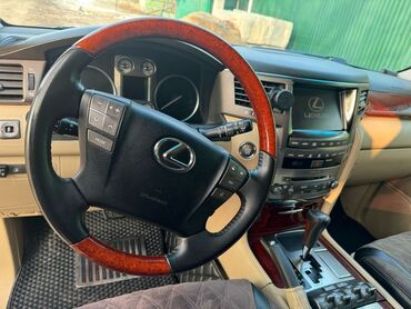 газ 12: Lexus LX: 2011 г., 4.7 л, Автомат, Газ, Жол тандабас