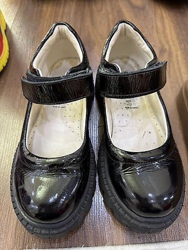 сапаги бу: Балетки для девочки,от Zara 33р. Крассовки найк 33р натуральная кожа — 9