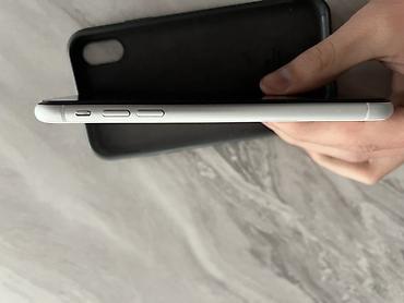 Apple iPhone: IPhone Xr, 64 ГБ, Белый, Чехол — 7