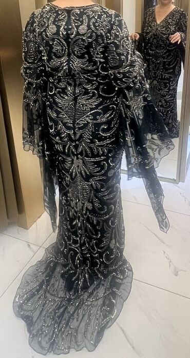 Ziyafət donları: Qaraya çalan yaşıl rəngli, uzun ziyafət/libas - Material: şəffaf — 9