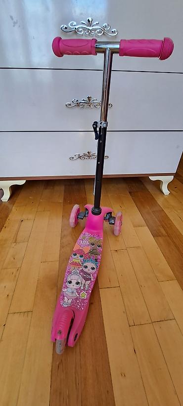 oturacaqlı scooter: Skuter .ünvan Sumqayit Heydər parkin yani. votsap 050 353 37 73 — 2