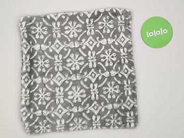 polar materiał: Miękki koc/pled z mikrofibry – szary z białym, ornamentowym wzorem - — 3