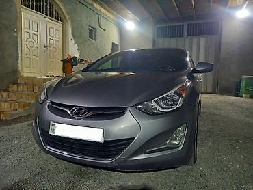 Hyundai: Hyundai Elantra: 1.8 l | 2015 il Sedan — 25