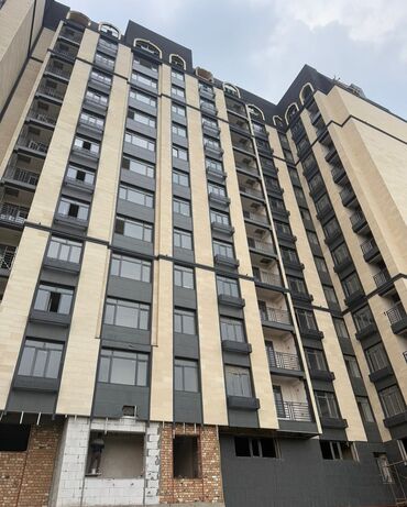 долгосрочная аренда квартир в караколе: 3 бөлмө, 98 кв. м, Элитка, 5 кабат, ПСО (өзү оңдоп түзөтүп бүтүү үчүн)