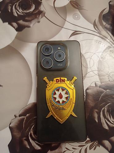 google pixel 10 pro xl: Məhsul: Smartfon (ön hissədə “dinamik ada” tipli ön kamera sahəsi — 5