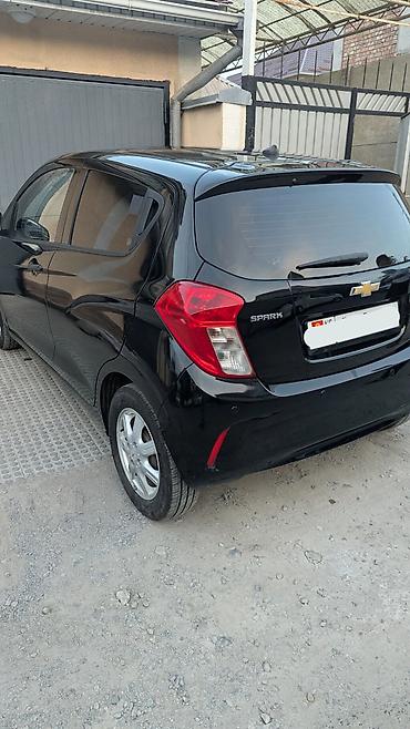 shevrolet lacetti: Chevrolet Spark: 2017 г., 1 л, Автомат, Бензин — 2