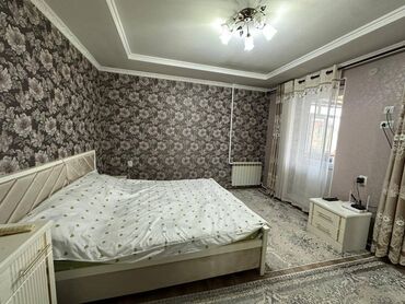 дом с магазин: Дом, 149 м², 5 комнат, Агентство недвижимости, Старый ремонт