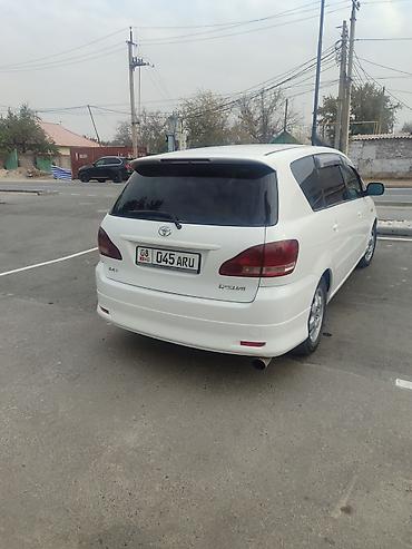 шилем: Toyota Ipsum: 2001 г., 2.4 л, Автомат, Газ-бензин (ГБЖ), Вэн/Минивэн — 2