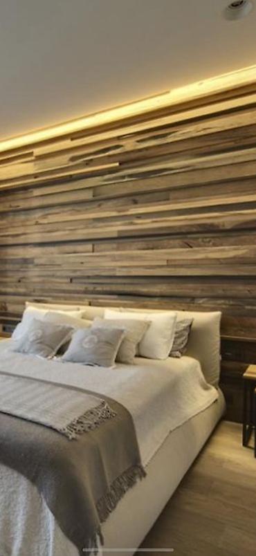 Посуточная аренда квартир: Сдаются уютные номера-студии посуточно. Что внутри: - Просторные — 14