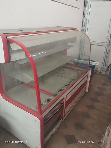 kolbasa dolduran: Mağaza üçün soyuducu vitrin - Ön tərəfi tam şüşəli, qabarıq dizayn – — 1