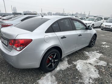 Chevrolet: Chevrolet Cruze: 2011 г., 1.6 л, Автомат, Бензин, Седан