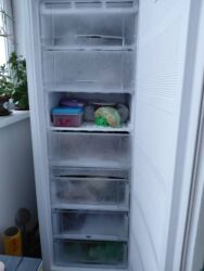 работа в бишкеке официант без опыта: Продаю морозильник 
цена :18000