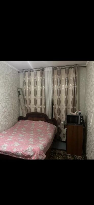 сдаю квартиру г бишкек: 55 м², 3 комнаты, Парковка, Сарай, Забор, огорожен