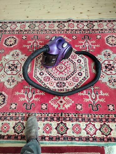 13 pro barter: Tozsoran – siklonsuz (toz qablı), bənövşəyi rəng Xüsusiyyətlər: - — 2
