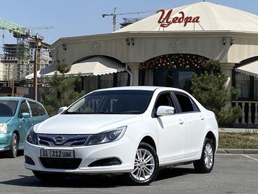 byd e5 2019 характеристики: BYD : 2019 г., 0.1 л, Робот, Электромобиль, Седан