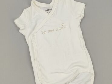 woskowane spodnie z wysokim stanem: Body, So cute, 12-18 miesięcy, 
stan - Idealny