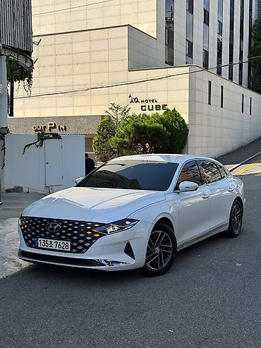 8900: Hyundai Grandeur: 2021 г., Седан — 2