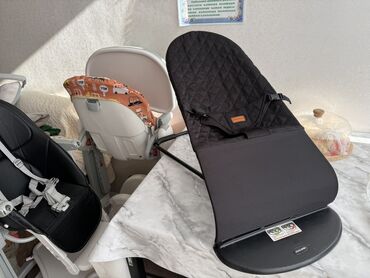 детские автокресла maxi cosi: Балдар үчүн шезлонг, Термелген отургуч, Башка материал, түсү - Кара