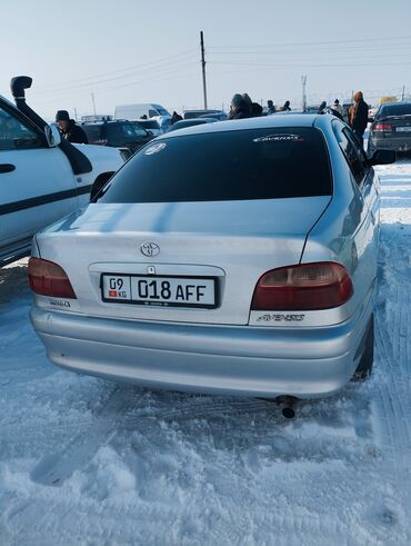 тойота авенсис машина: Toyota