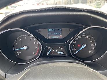 Ford: Ford Focus: 2012 г., 1.6 л, Автомат, Бензин, Универсал — 9