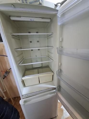 Техника для кухни: Indesit ikiqapılı soyuducu işlək vəziyyətdədi qapıların rezinleri — 5