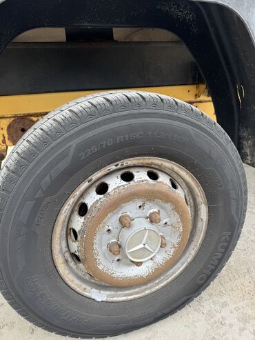 Легкий грузовой транспорт: Легкий грузовик, Б/у — 11