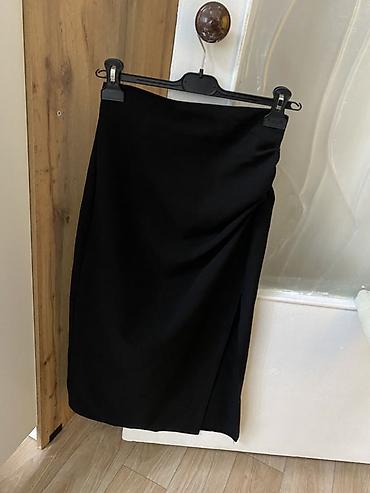 Другая женская одежда: Продаю вещи каждая вещь стоит 500 сом кроме серой футболки черной — 11