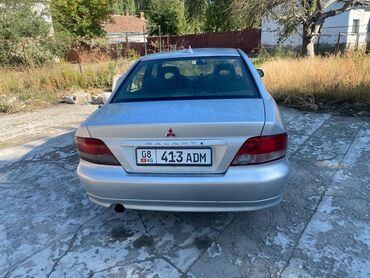 Транспорт: Mitsubishi Galant: 2002 г., 2 л, Механика, Бензин, Седан