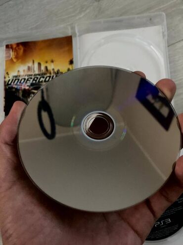 Ostale igre i konzole: Igrice za PS1, PS2, PS3 veliki lot

Cene vec od 400din — 6