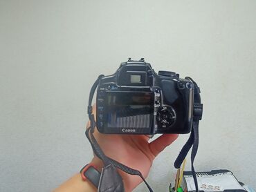 кэнон 450д цена: Продаю фотоаппарат canon 400d. состояние хорошее, работает все, обмен