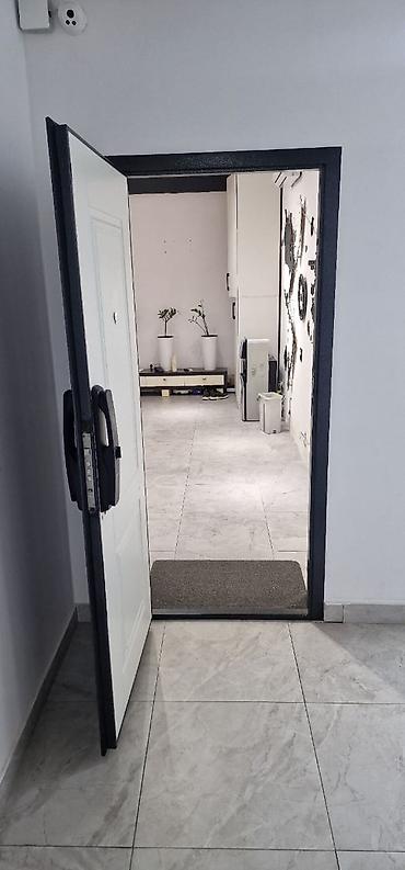 Продажа офисов: Продажа офисов 41 м², С ремонтом, Без мебели, 3 этаж — 5