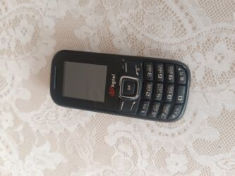 домашний телефон: Kgtel düyməli mobil telefon Xüsusiyyətlər: - Kompakt korpus, qara