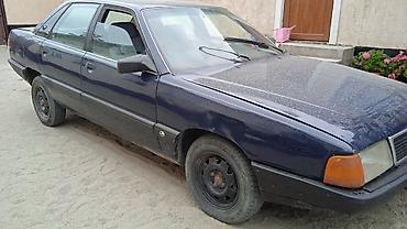 Audi: Audi 100: 1989 г. — 12