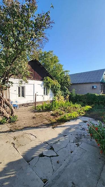 жер уй бишкек сатылат: 3 бөлмө, 53 м², 7 соток, Бишкек, Кыймылсыз мүлк агенттиги — 1